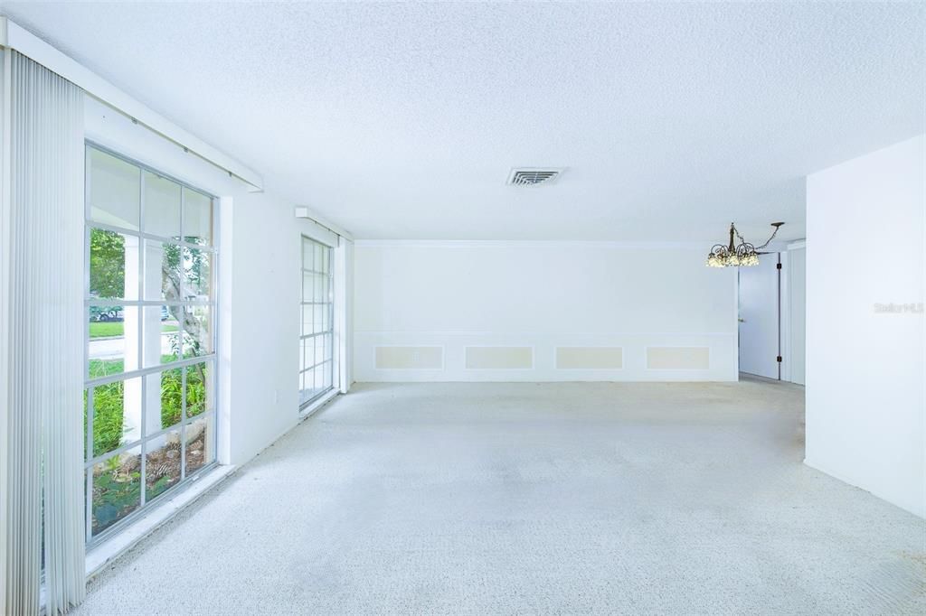 На продажу: $229,500 (2 спален, 2 ванн, 1519 Квадратных фут)
