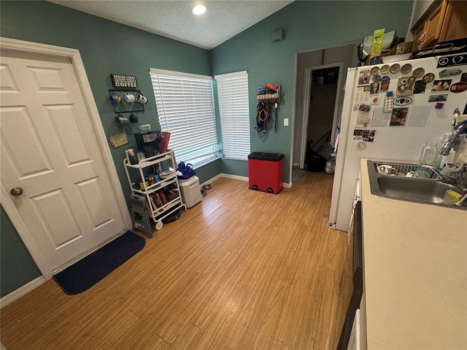 En Venta: $309,500 (3 camas, 2 baños, 1108 Pies cuadrados)