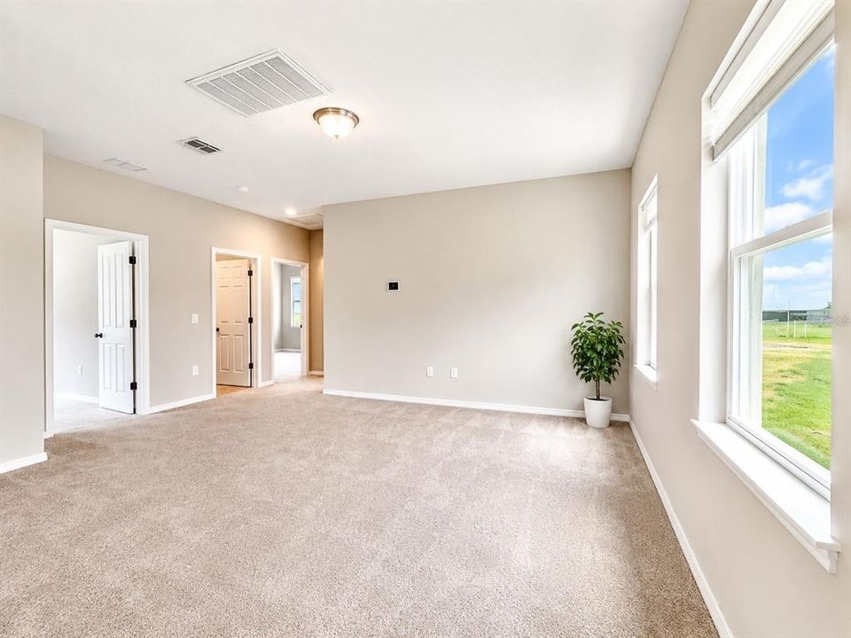 В аренду: $2,800 (4 спален, 2 ванн, 2226 Квадратных фут)
