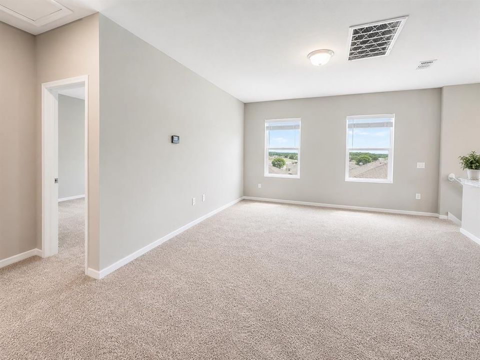 В аренду: $2,800 (4 спален, 2 ванн, 2226 Квадратных фут)