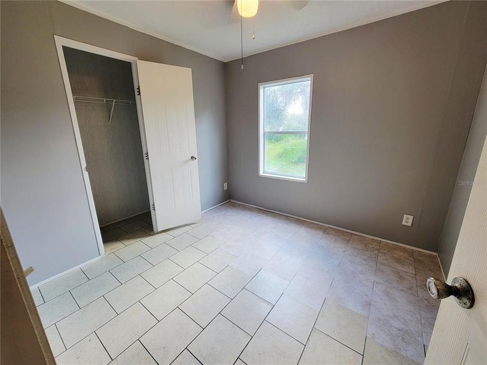 For Sale: $99,000 (2 beds, 2 baths, 728 Square Feet)