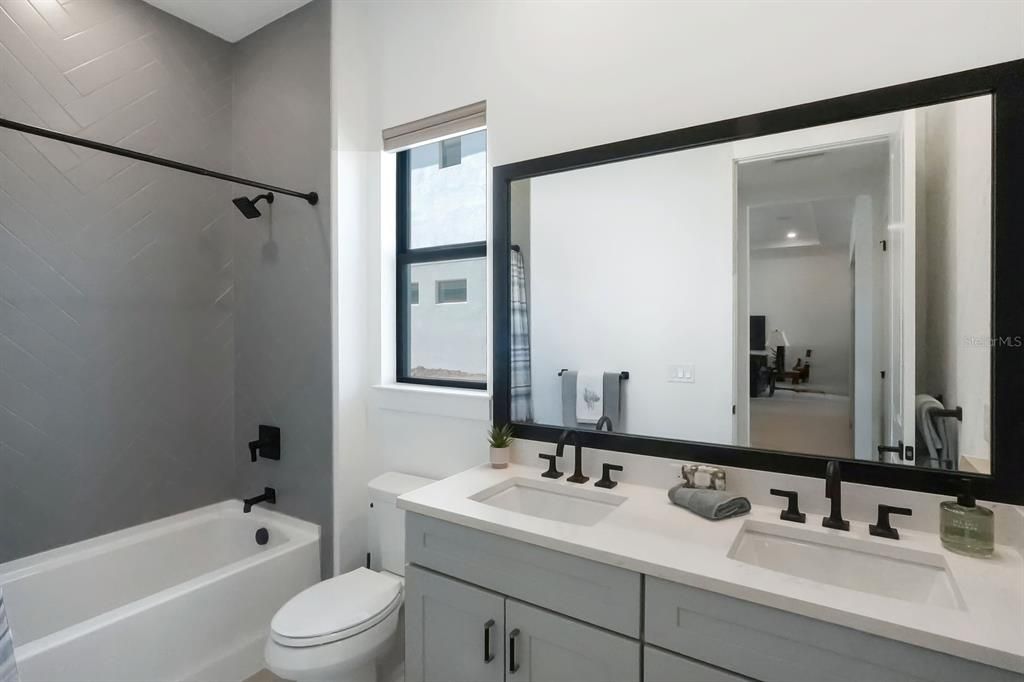 For Sale: $1,550,000 (4 beds, 3 baths, 3340 Square Feet)