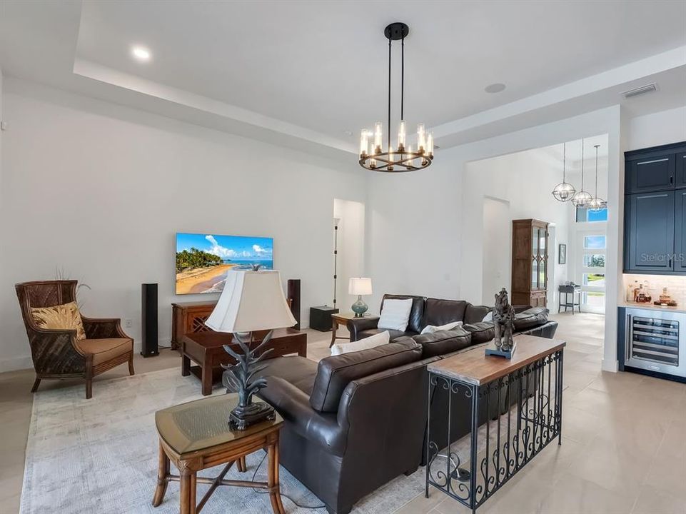 For Sale: $1,550,000 (4 beds, 3 baths, 3340 Square Feet)