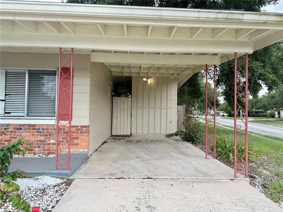 For Rent: $1,899 (3 beds, 2 baths, 1196 Square Feet)