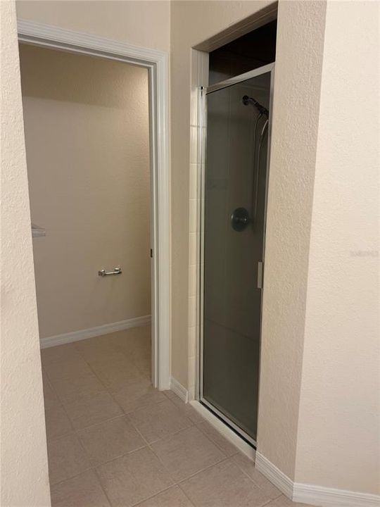 For Sale: $460,000 (3 beds, 2 baths, 1818 Square Feet)