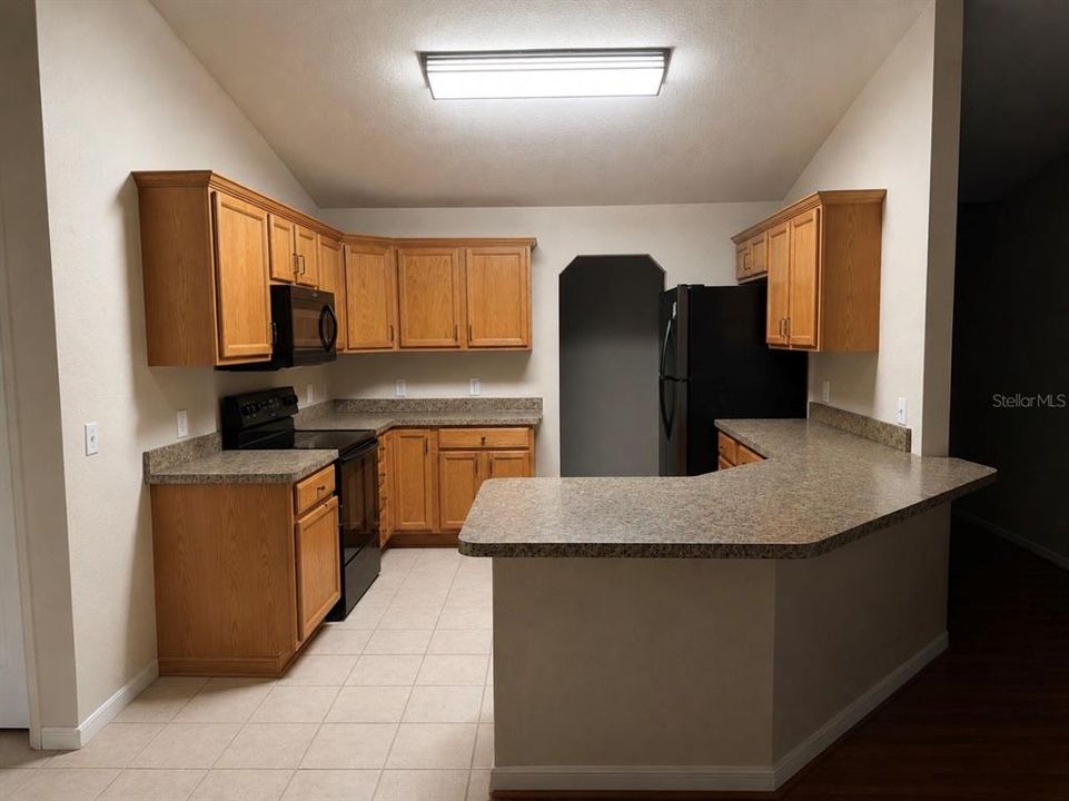 For Sale: $460,000 (3 beds, 2 baths, 1818 Square Feet)