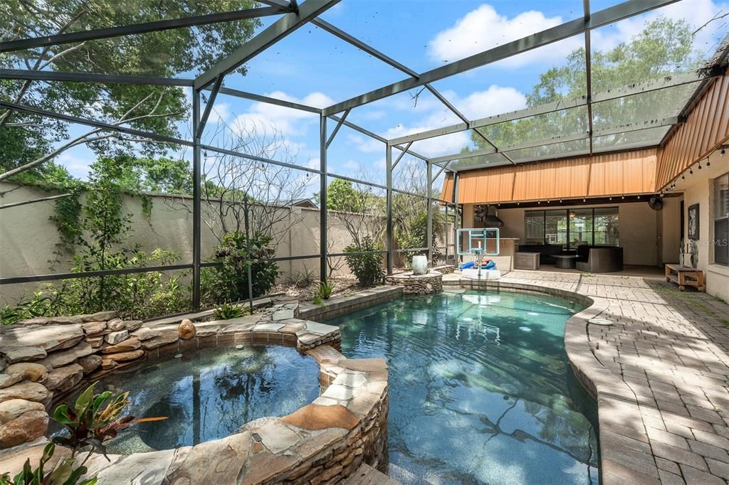 For Sale: $995,000 (4 beds, 4 baths, 4055 Square Feet)