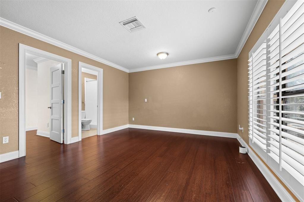 For Sale: $995,000 (4 beds, 4 baths, 4055 Square Feet)
