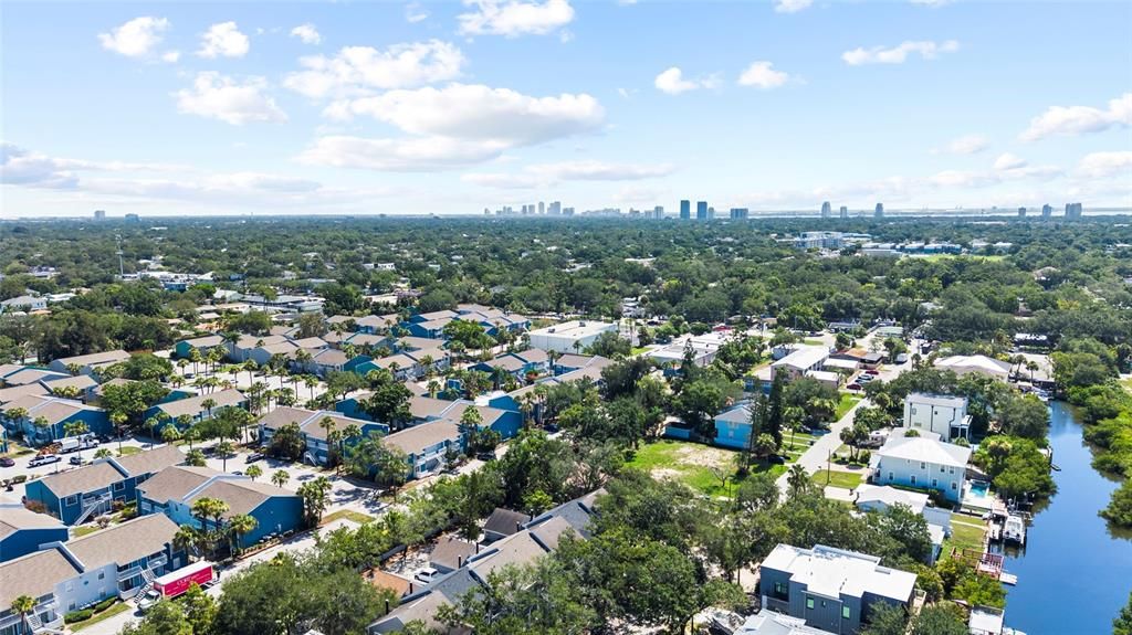 На продажу: $539,000 (3 спален, 2 ванн, 1776 Квадратных фут)