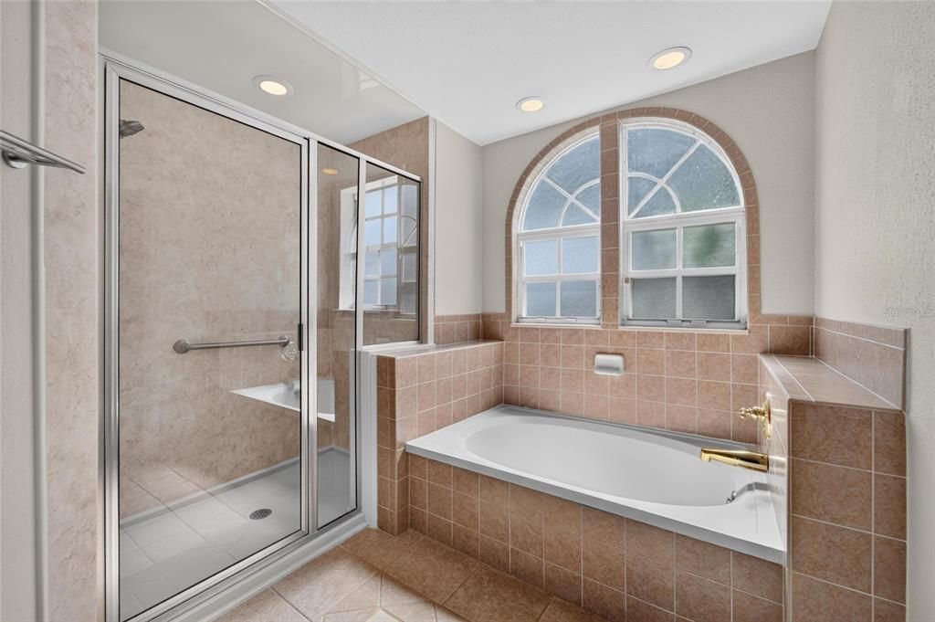 For Sale: $464,900 (4 beds, 3 baths, 2950 Square Feet)