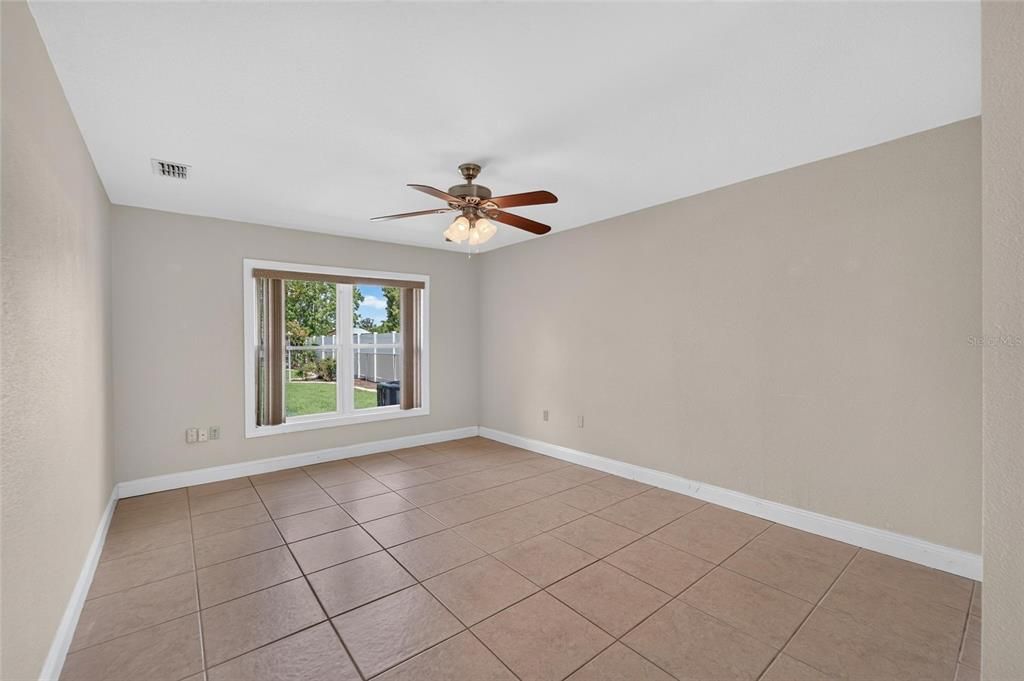 For Sale: $464,900 (4 beds, 3 baths, 2950 Square Feet)