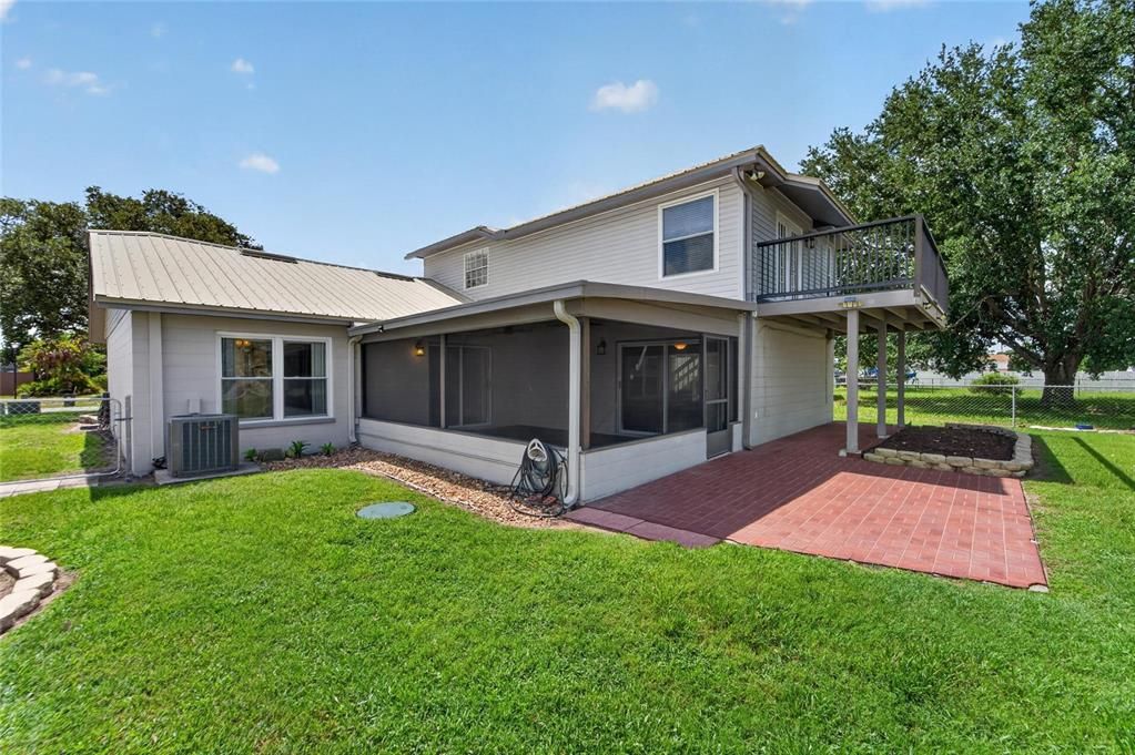 For Sale: $464,900 (4 beds, 3 baths, 2950 Square Feet)