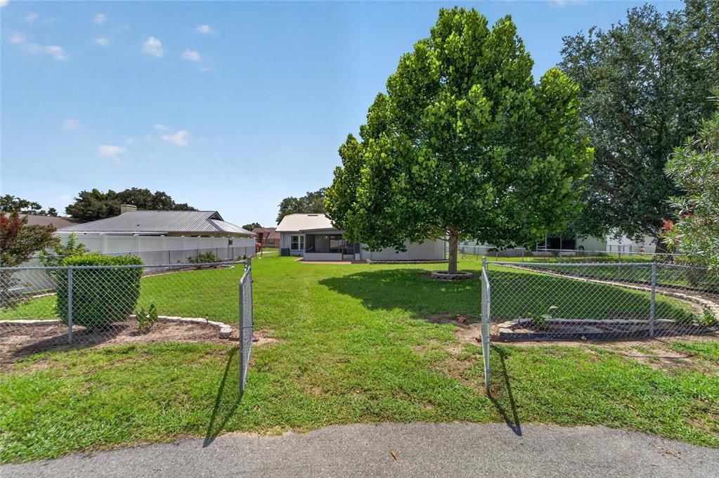 For Sale: $464,900 (4 beds, 3 baths, 2950 Square Feet)