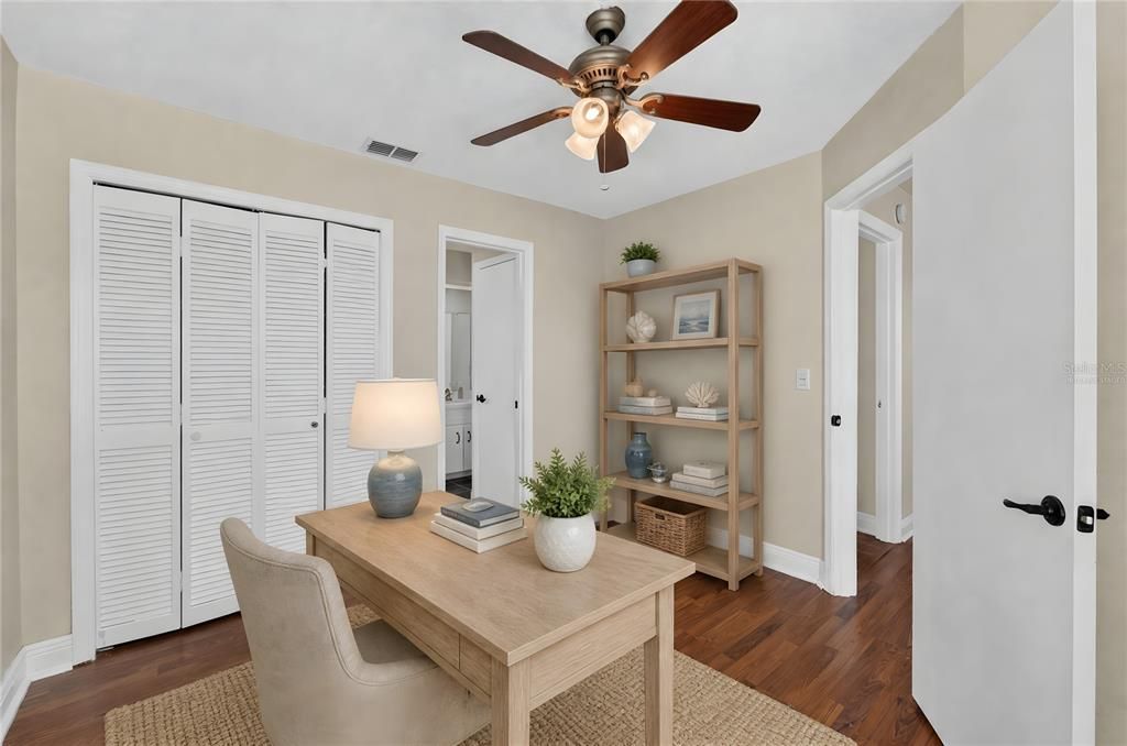 For Sale: $464,900 (4 beds, 3 baths, 2950 Square Feet)