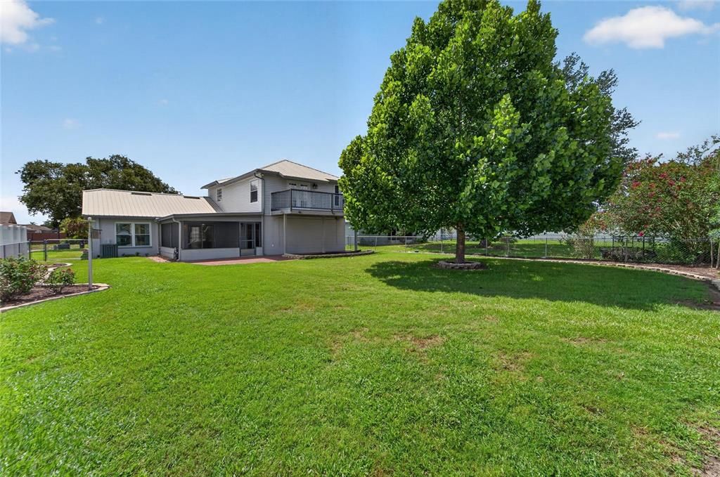 For Sale: $464,900 (4 beds, 3 baths, 2950 Square Feet)