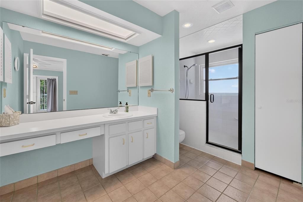 For Sale: $464,900 (4 beds, 3 baths, 2950 Square Feet)