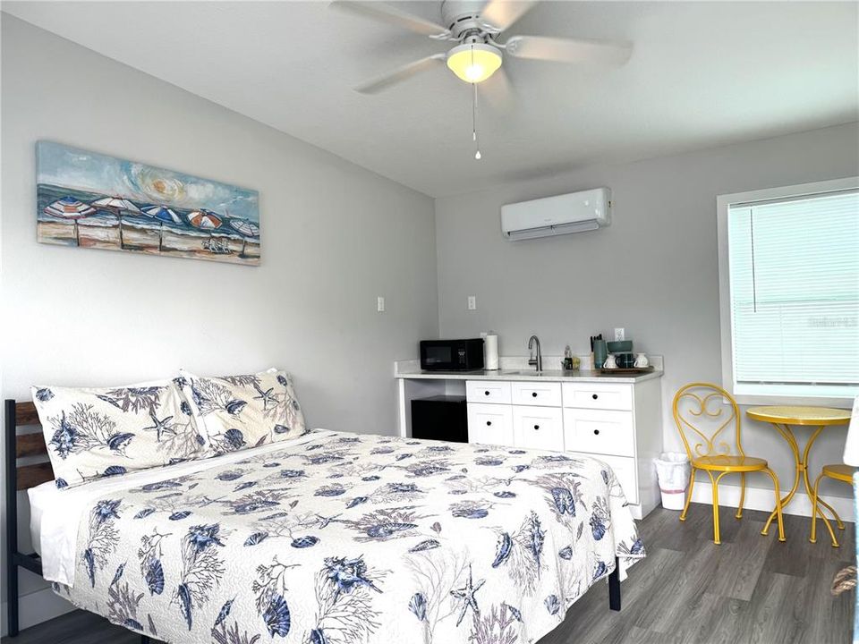 En Venta: $249,900 (0 camas, 1 baños, 240 Pies cuadrados)