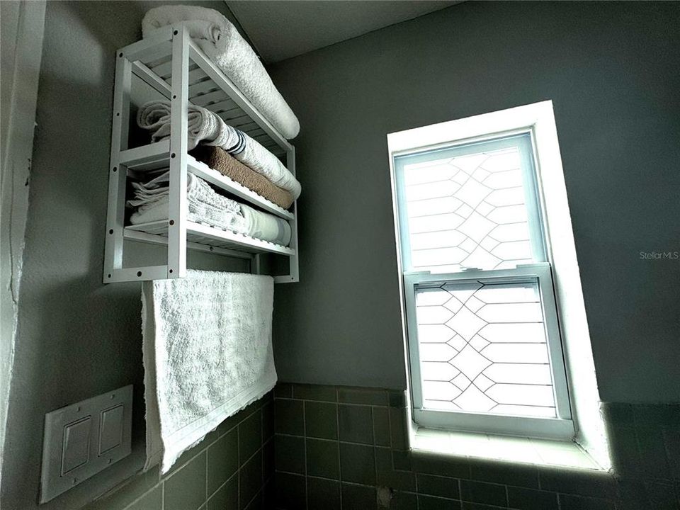 En Venta: $249,900 (0 camas, 1 baños, 240 Pies cuadrados)