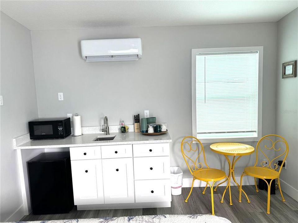 En Venta: $249,900 (0 camas, 1 baños, 240 Pies cuadrados)