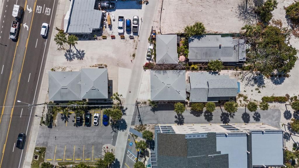 На продажу: $2,500,000 (0.16 acres)