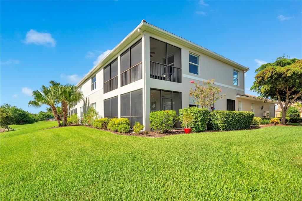 En Venta: $495,000 (3 camas, 2 baños, 2108 Pies cuadrados)