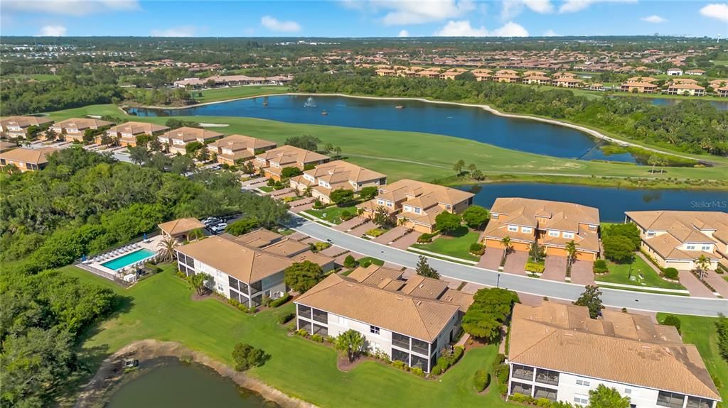 En Venta: $495,000 (3 camas, 2 baños, 2108 Pies cuadrados)