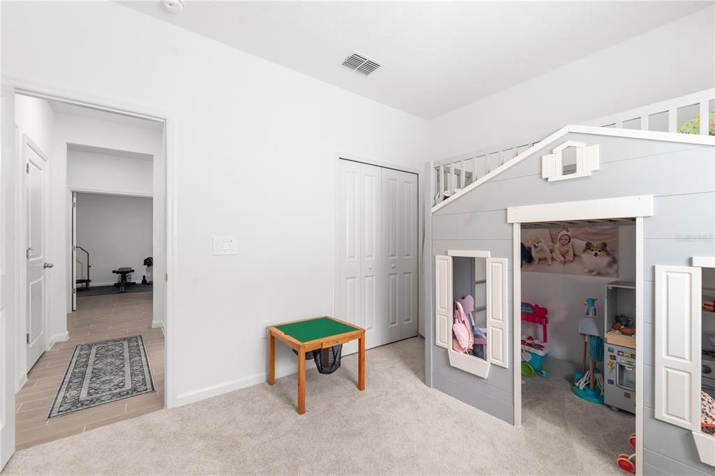 For Sale: $474,800 (4 beds, 3 baths, 2983 Square Feet)
