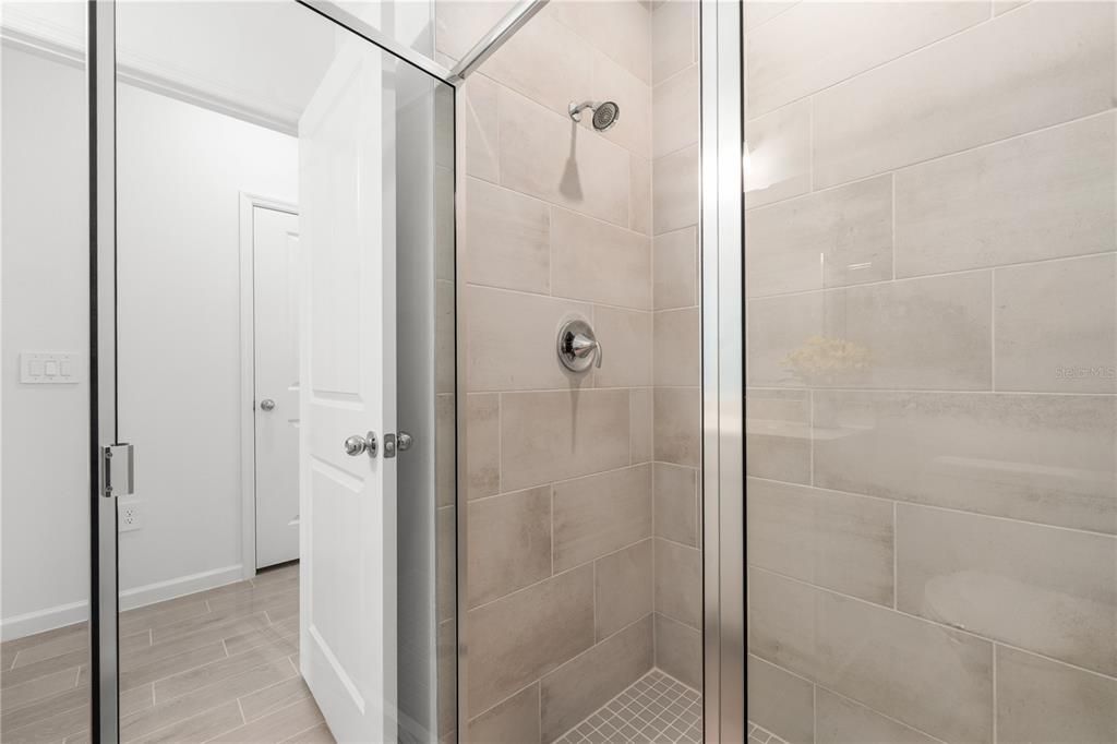 For Sale: $474,800 (4 beds, 3 baths, 2983 Square Feet)