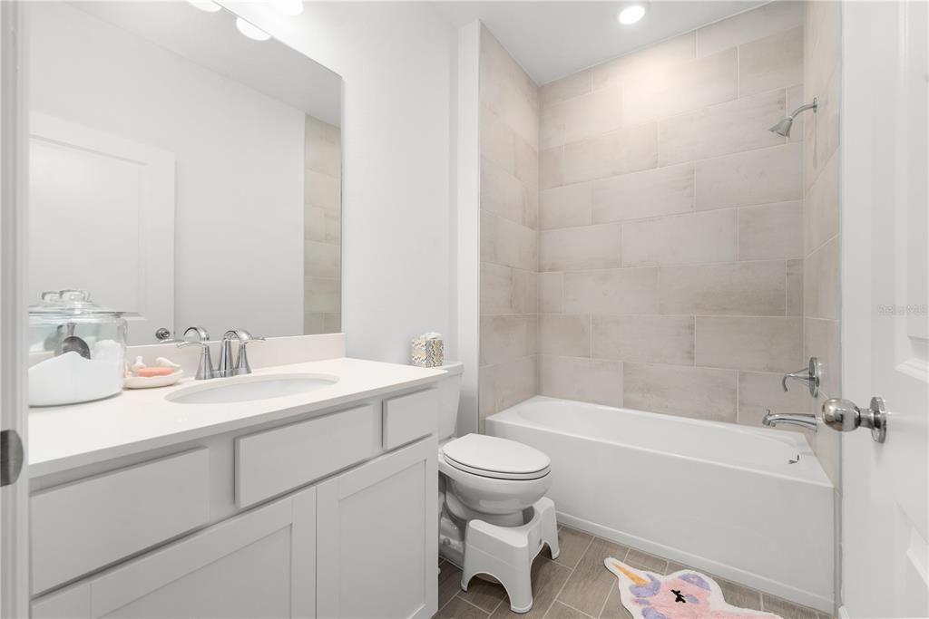 For Sale: $474,800 (4 beds, 3 baths, 2983 Square Feet)