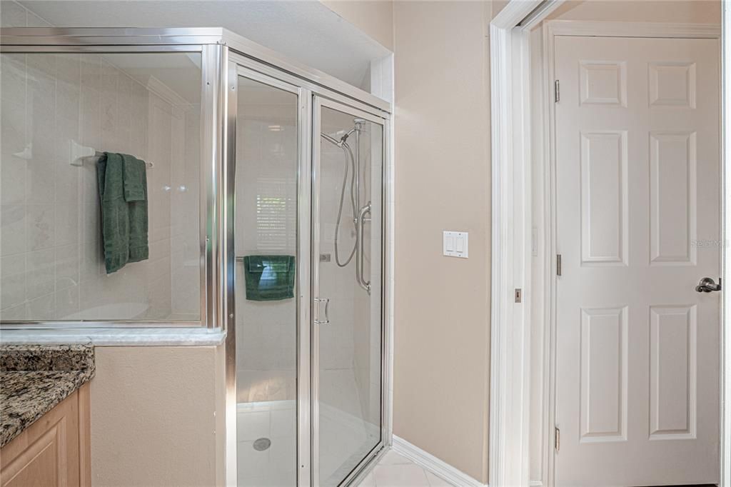 Active With Contract: $279,000 (3 beds, 2 baths, 1842 Square Feet)