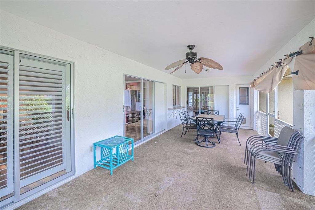 Active With Contract: $279,000 (3 beds, 2 baths, 1842 Square Feet)