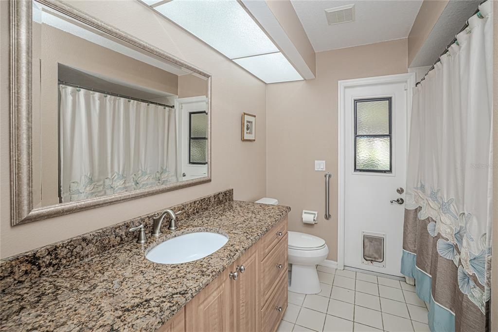 Active With Contract: $279,000 (3 beds, 2 baths, 1842 Square Feet)