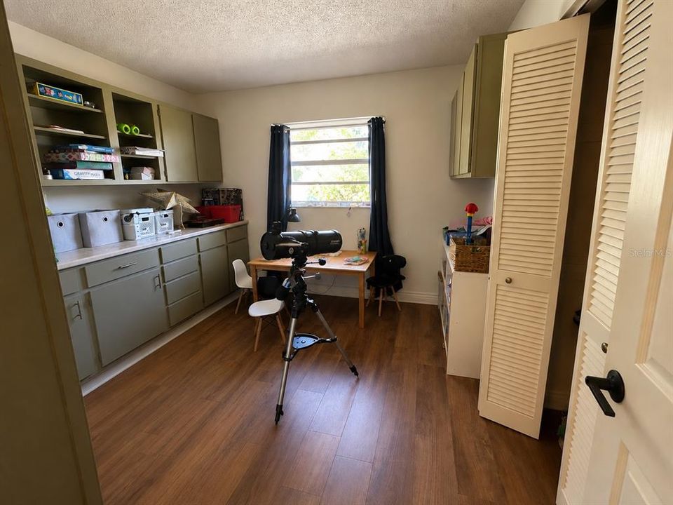 В аренду: $2,900 (4 спален, 3 ванн, 2325 Квадратных фут)