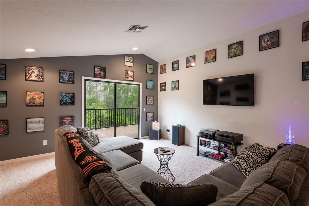 En Venta: $620,000 (5 camas, 3 baños, 3491 Pies cuadrados)