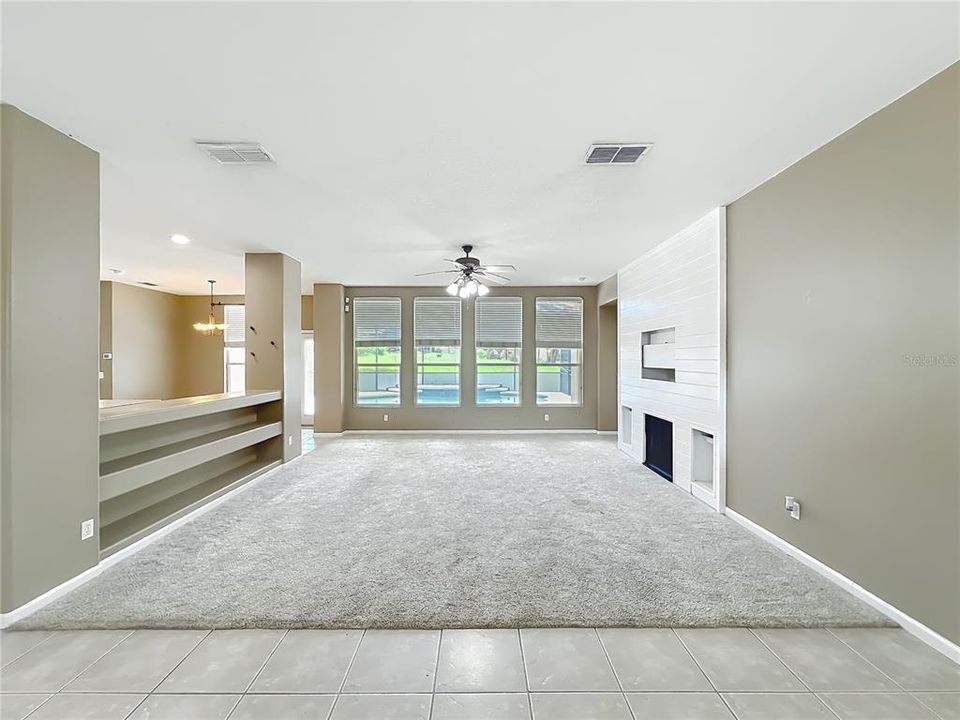 En Venta: $539,000 (3 camas, 2 baños, 1955 Pies cuadrados)