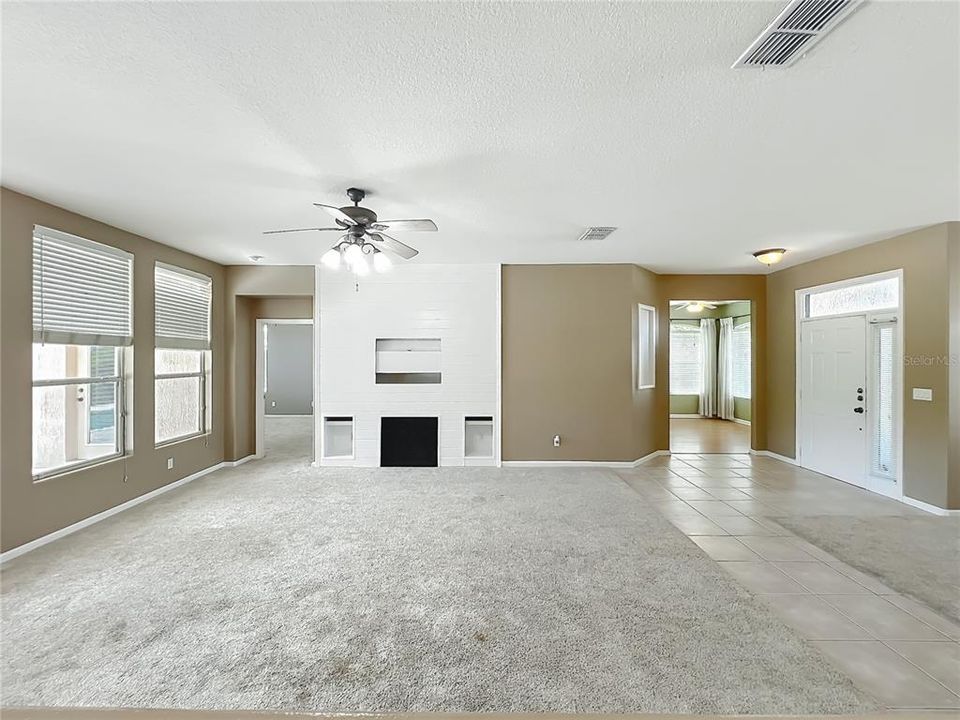 En Venta: $539,000 (3 camas, 2 baños, 1955 Pies cuadrados)