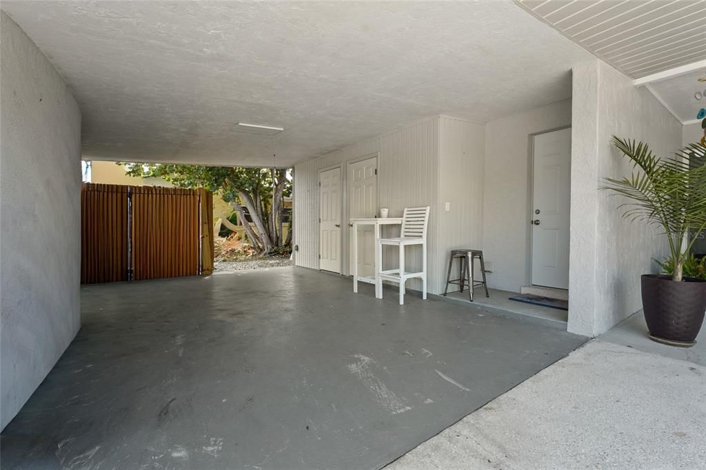 En Venta: $600,000 (3 camas, 2 baños, 2187 Pies cuadrados)