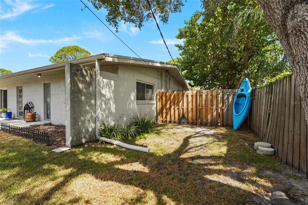 En Venta: $600,000 (3 camas, 2 baños, 2187 Pies cuadrados)