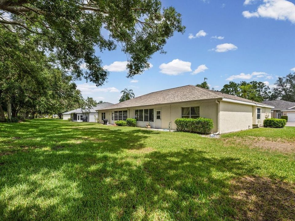 For Sale: $190,000 (2 beds, 2 baths, 1336 Square Feet)