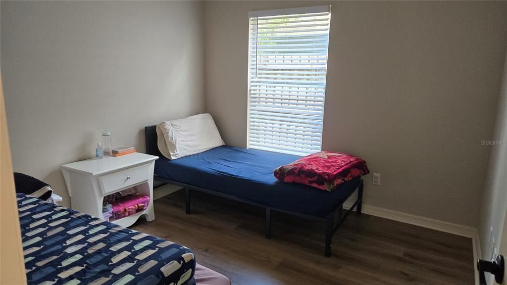 For Sale: $350,000 (3 beds, 2 baths, 1595 Square Feet)