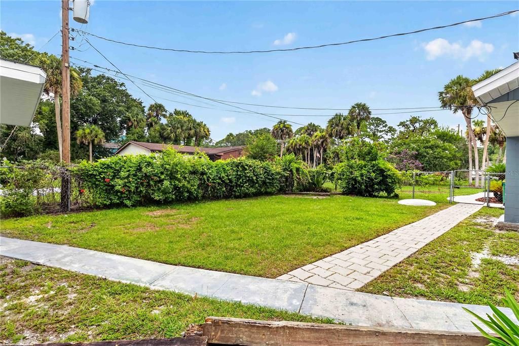 For Sale: $505,000 (3 beds, 2 baths, 1824 Square Feet)