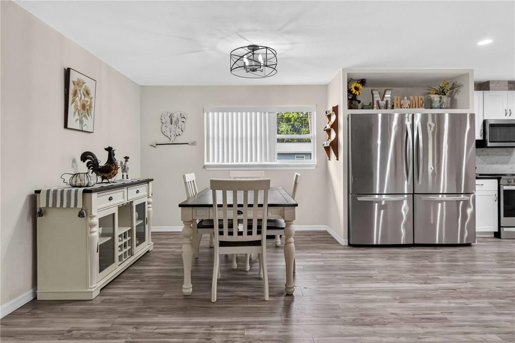 For Sale: $505,000 (3 beds, 2 baths, 1824 Square Feet)