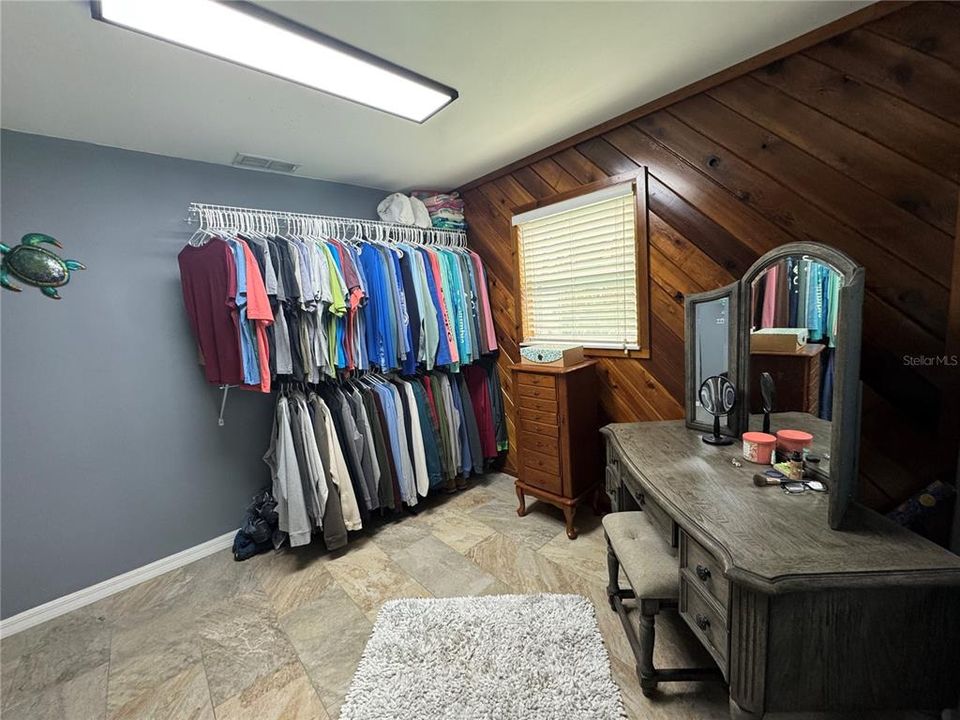 For Sale: $505,000 (3 beds, 2 baths, 1824 Square Feet)