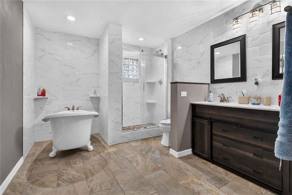 For Sale: $505,000 (3 beds, 2 baths, 1824 Square Feet)