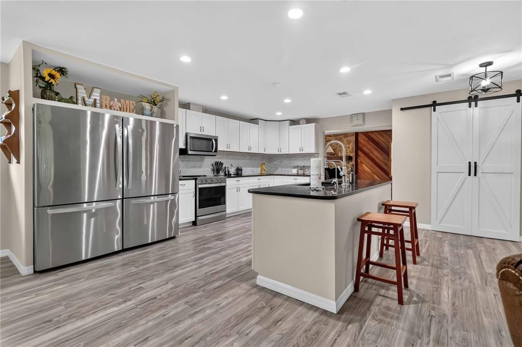 For Sale: $505,000 (3 beds, 2 baths, 1824 Square Feet)