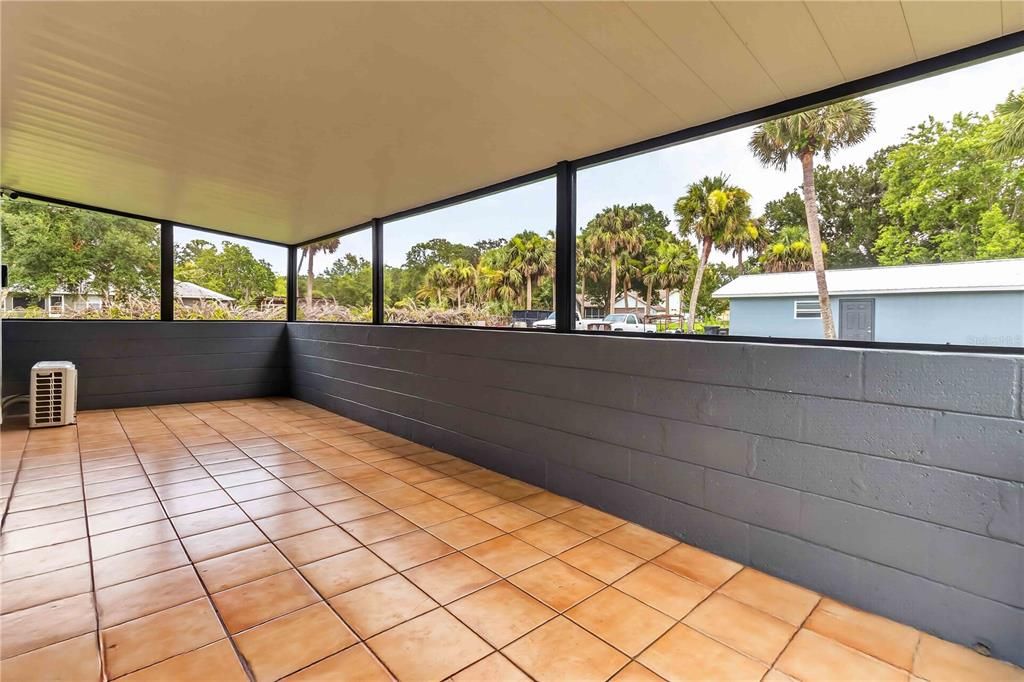 For Sale: $505,000 (3 beds, 2 baths, 1824 Square Feet)