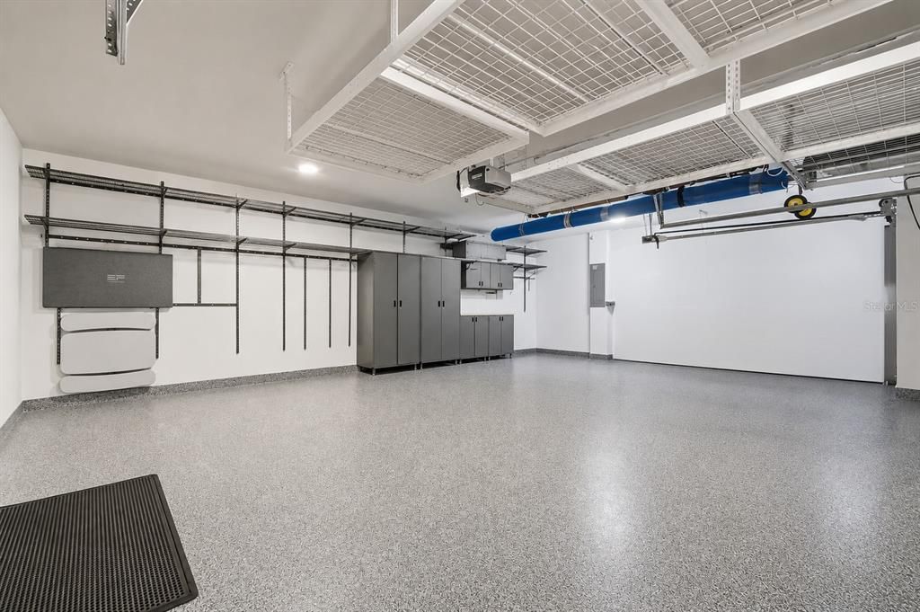 For Sale: $569,900 (4 beds, 2 baths, 2410 Square Feet)