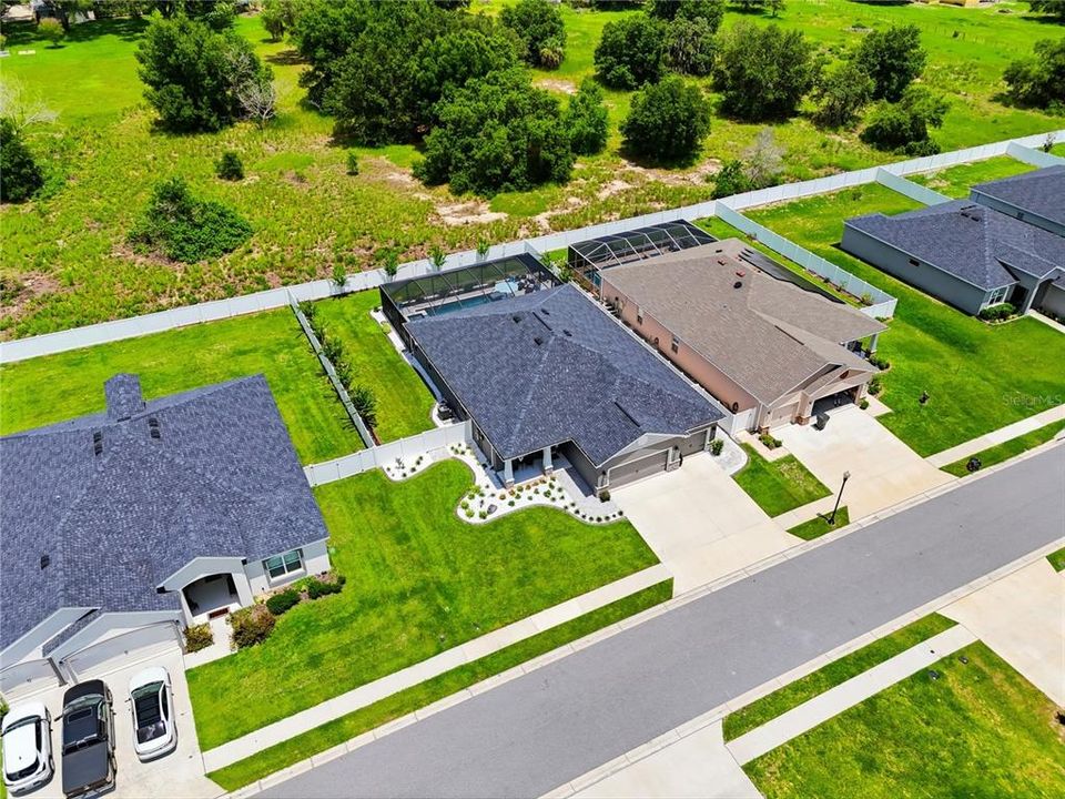 For Sale: $569,900 (4 beds, 2 baths, 2410 Square Feet)