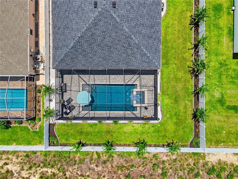 For Sale: $569,900 (4 beds, 2 baths, 2410 Square Feet)