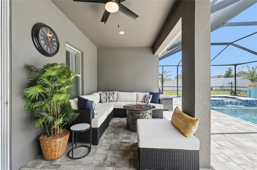 For Sale: $569,900 (4 beds, 2 baths, 2410 Square Feet)